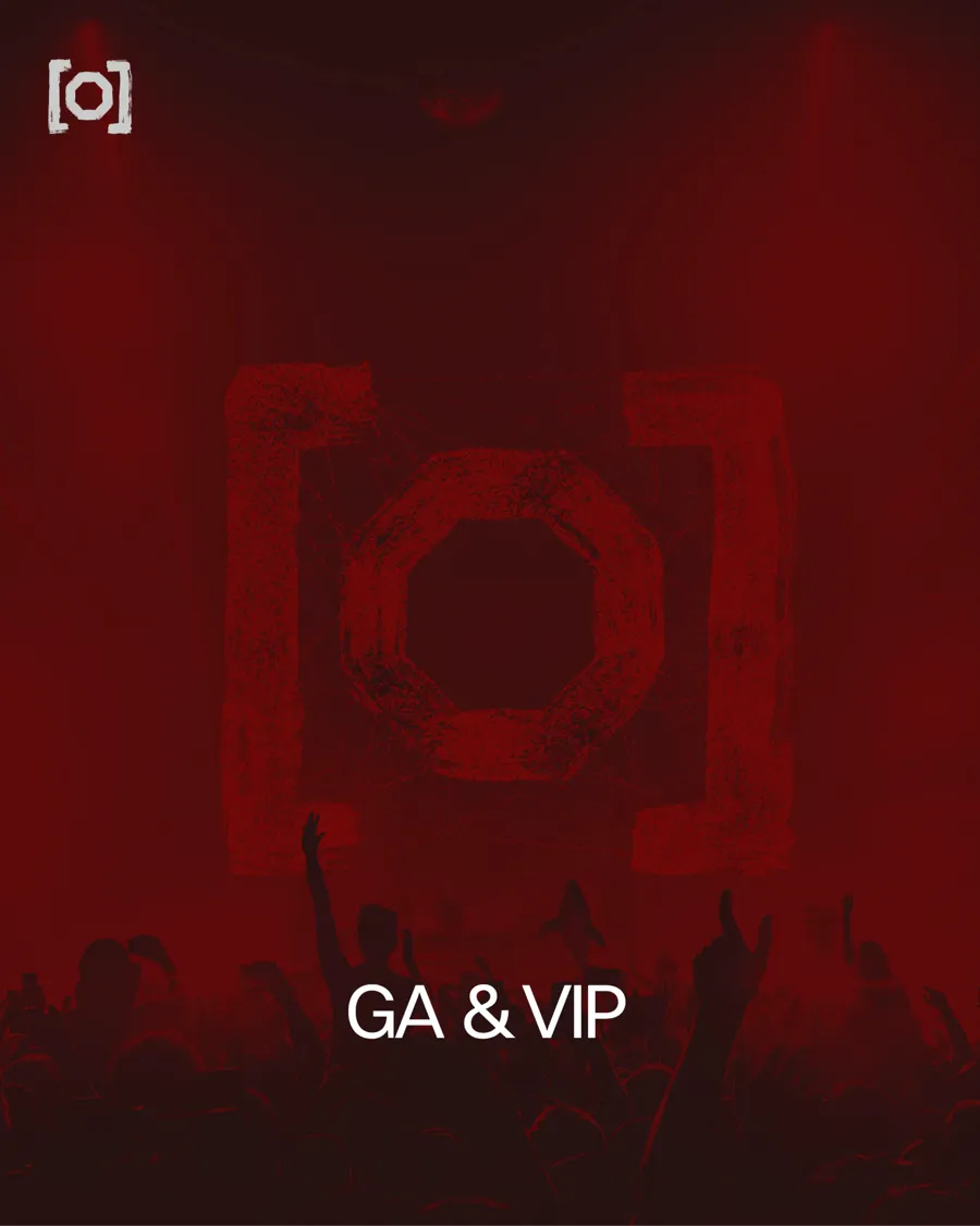 GA & VIP: the crowd in front of the KAGE bracket-octagon mark, in red light